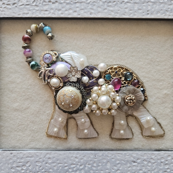 Elephant beaded wall art decor handmade - Picture 3 of 3